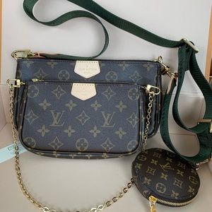 Louis Vuitton multi Pochette